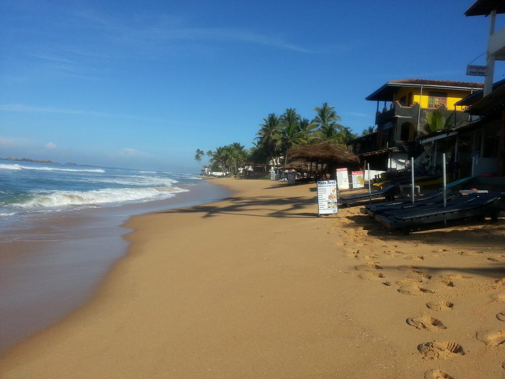 Main Reef Guest House Hikkaduwa Exterior foto