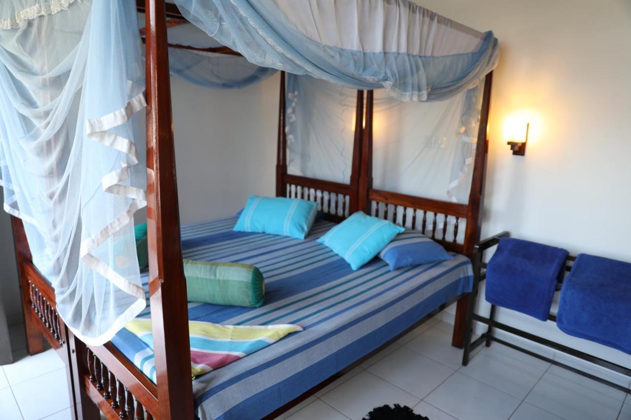 Main Reef Guest House Hikkaduwa Exterior foto